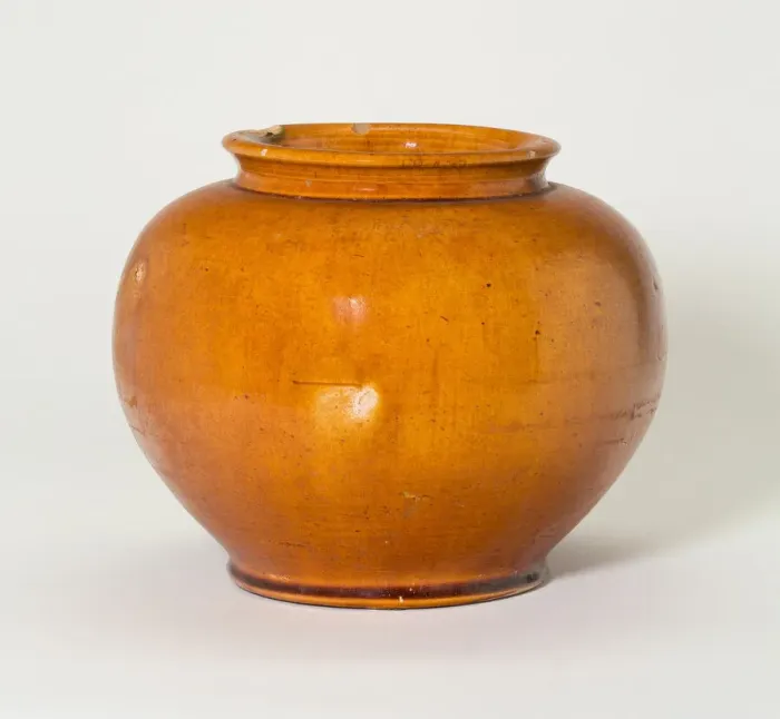 Framed Print : Globular Jar, Tang dynasty (618-906), first half of 8th century. Creator: Unknown Framed Print : Globular Jar, Tang dynasty (618-906), first half of 8th century. Creator: Unknown