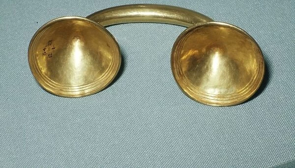 Gold Dress-Fastener, Late Bronze Age, Irish, c1400BC-600 BC