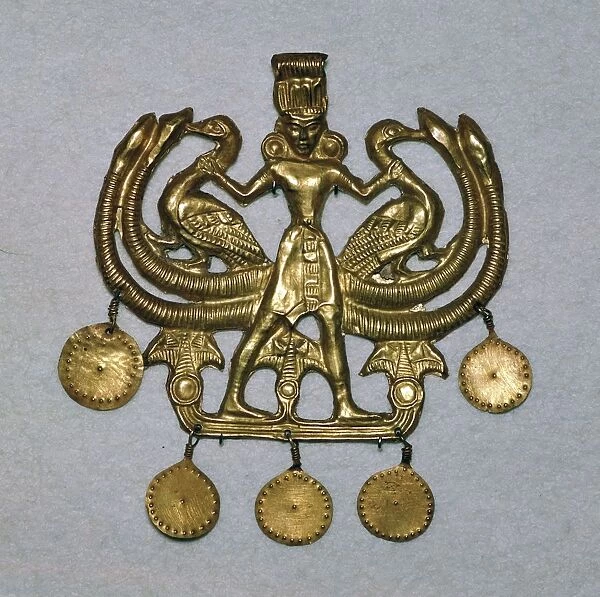 Gold pendant from the Aegina treasure, 17th century BC