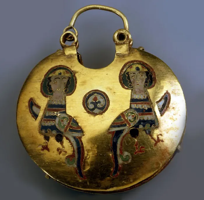 Framed Print : Gold pendant (Kolt) with the Sirin birds, 11th-12th century. Artist: Ancient Russian Art Framed Print : Gold pendant (Kolt) with the Sirin birds, 11th-12th century. Artist: Ancient Russian Art