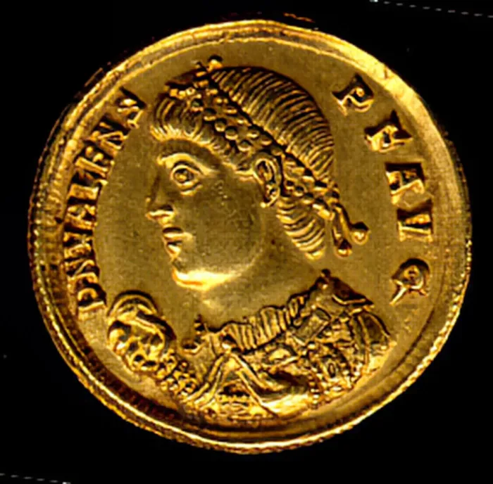 Framed Print : Gold Solidus of Valens (364-78), Byzantine, 364-378. Creator: Unknown Framed Print : Gold Solidus of Valens (364-78), Byzantine, 364-378. Creator: Unknown