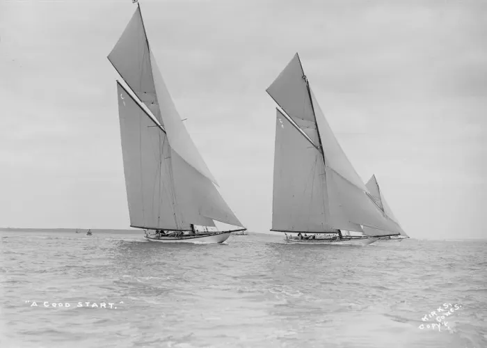 Framed Print : A Good Start: The 19-metre class Norada, Wendula & Mariquita close-hauled, 1911 Framed Print : A Good Start: The 19-metre class Norada, Wendula & Mariquita close-hauled, 1911