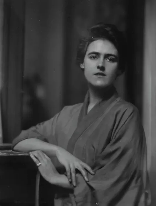 Framed Print : Gordon, A.G. Miss, portrait photograph, 1915 Feb. 16. Creator: Arnold Genthe Framed Print : Gordon, A.G. Miss, portrait photograph, 1915 Feb. 16. Creator: Arnold Genthe