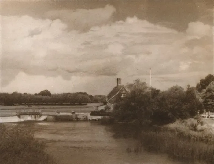 Framed Print : Goring Lock, c1927, (1927). Artist: Reginald Belfield Framed Print : Goring Lock, c1927, (1927). Artist: Reginald Belfield