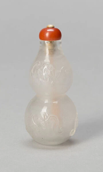 Gourd-Shaped Snuff Bottle with Bats, Qing dynasty (1644-1911), 1800-1900