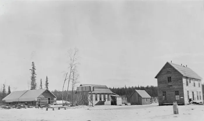 Framed Print : Government building, between c1900 and c1930. Creator: Unknown Framed Print : Government building, between c1900 and c1930. Creator: Unknown