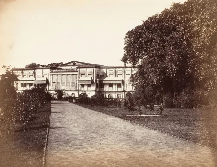 Framed Print : Government House, Barrackpore, 1858-61. Creator: Unknown Framed Print : Government House, Barrackpore, 1858-61. Creator: Unknown