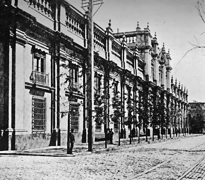 Framed Print : The Government Palace, Santiago, 1911 Framed Print : The Government Palace, Santiago, 1911