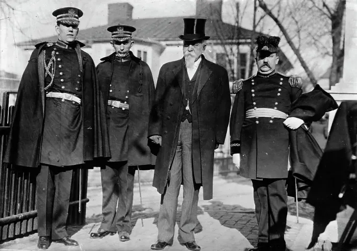 Framed Print : Governor Mann & staff, between c1910 and c1915. Creator: Bain News Service Framed Print : Governor Mann & staff, between c1910 and c1915. Creator: Bain News Service