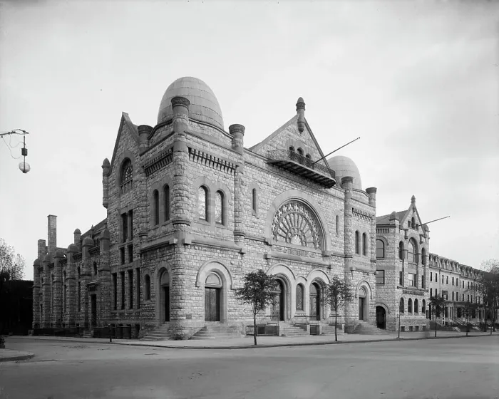 Framed Print : The Grace Baptist Temple, Philadelphia, Pa. between 1900 and 1910. Creator: Unknown Framed Print : The Grace Baptist Temple, Philadelphia, Pa. between 1900 and 1910. Creator: Unknown