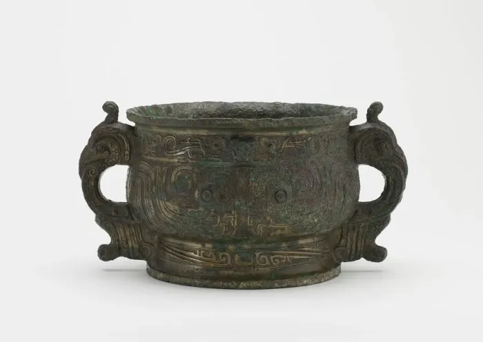 Framed Print : Grain server (gui) with foot rim broken and repaired, Early Western Zhou dynasty Framed Print : Grain server (gui) with foot rim broken and repaired, Early Western Zhou dynasty