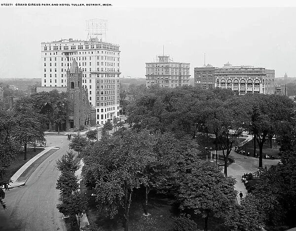 Grand Circus Park and Hotel Tuller, Detroit, Mich. between 1900 and 1920. Creator: Unknown