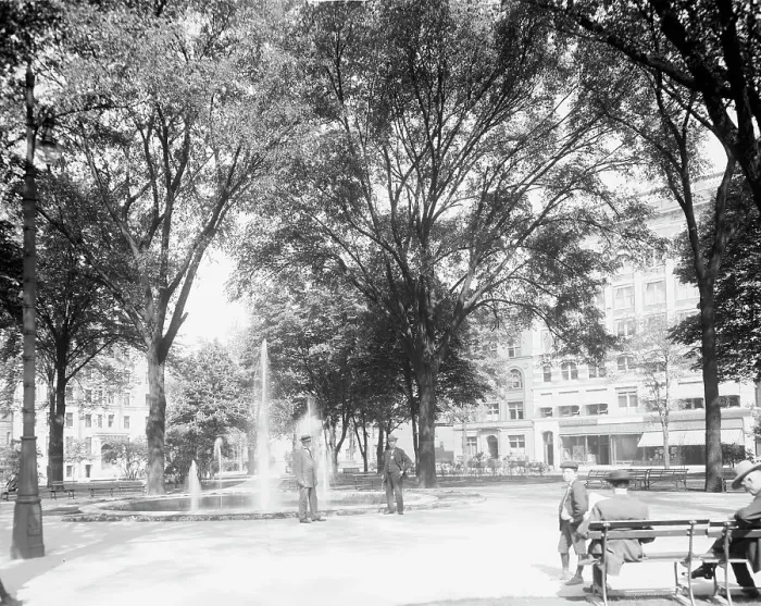 Framed Print : Grand Circus Park, showing Tuller Hotel and Fine Arts bldg, Detroit, Mich. c1910-1920. Creator: Unknown Framed Print : Grand Circus Park, showing Tuller Hotel and Fine Arts bldg, Detroit, Mich. c1910-1920. Creator: Unknown