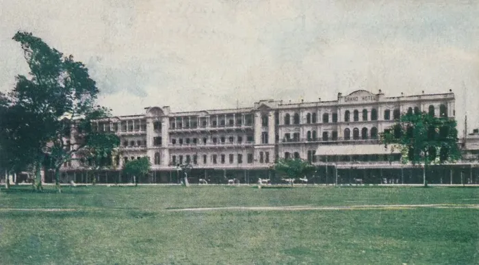 Framed Print : The Grand Hotel, Calcutta, 1911. Creator: Unknown Framed Print : The Grand Hotel, Calcutta, 1911. Creator: Unknown