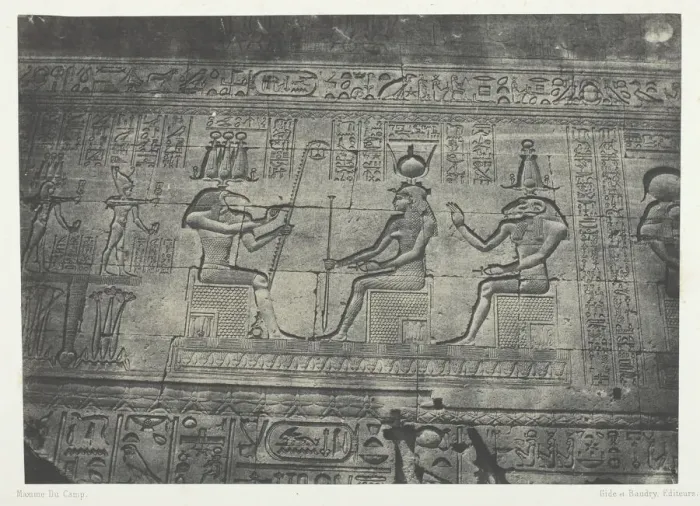 Framed Print : Grand Temple de Denderah (Teutyres), Sculptures de la Facade Posterieure Framed Print : Grand Temple de Denderah (Teutyres), Sculptures de la Facade Posterieure