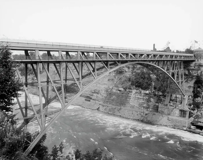 Framed Print : Grand Trunk Ry. Steel Arch (i.e. Whirlpool Rapids) Bridge, Niagara, between 1897 and 1899. Creator: Unknown Framed Print : Grand Trunk Ry. Steel Arch (i.e. Whirlpool Rapids) Bridge, Niagara, between 1897 and 1899. Creator: Unknown