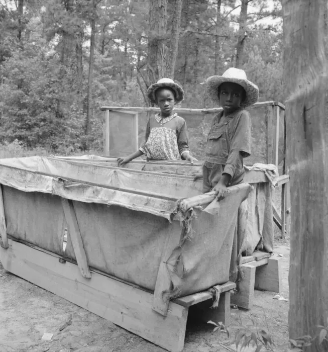 Framed Print : Grandchildren of tobacco sharecropper down at barns, Wake County, North Carolina, 1939. Creator: Dorothea Lange Framed Print : Grandchildren of tobacco sharecropper down at barns, Wake County, North Carolina, 1939. Creator: Dorothea Lange