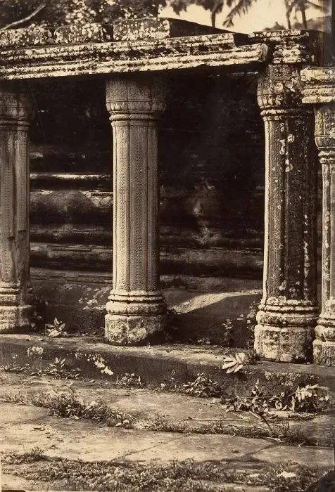 Framed Print : Grande Pagode - Colonnade de l Esplanade, 1866. Creator: Emile Gsell Framed Print : Grande Pagode - Colonnade de l Esplanade, 1866. Creator: Emile Gsell