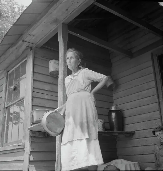 Framed Print : Grandmother of sharecropper family near Chesnee, South Carolina, 1937. Creator: Dorothea Lange Framed Print : Grandmother of sharecropper family near Chesnee, South Carolina, 1937. Creator: Dorothea Lange