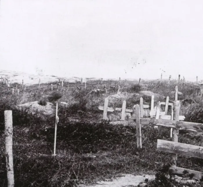 Framed Print : Graves, Massiges, northern France, c1914-c1918 Framed Print : Graves, Massiges, northern France, c1914-c1918