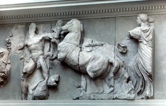 Framed Print : Detail from the Great Frieze of the Pergamon Altar, 180-159 BC Framed Print : Detail from the Great Frieze of the Pergamon Altar, 180-159 BC