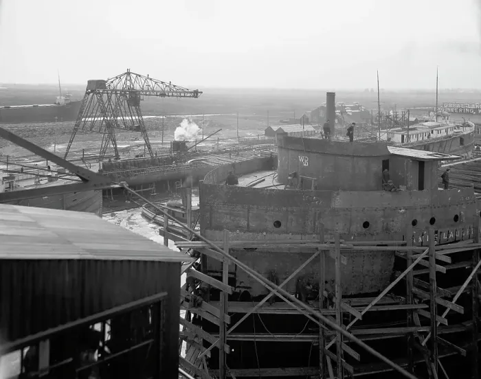 Framed Print : Great Lakes Engineering Works, Ecorse, Mich. 1906. Creator: Unknown Framed Print : Great Lakes Engineering Works, Ecorse, Mich. 1906. Creator: Unknown