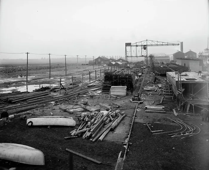Framed Print : Great Lakes Engineering Works, Ecorse, Mich. (1906?). Creator: Unknown
