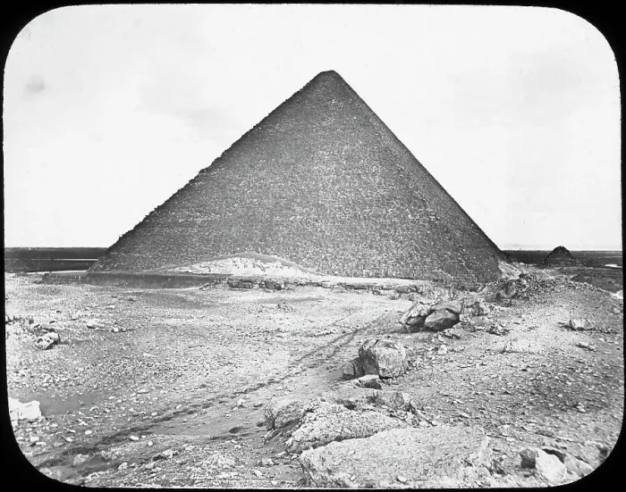 Framed Print : The Great Pyramid of Khufu (Cheops), Giza, Egypt, c1890. Artist: Newton & Co Framed Print : The Great Pyramid of Khufu (Cheops), Giza, Egypt, c1890. Artist: Newton & Co