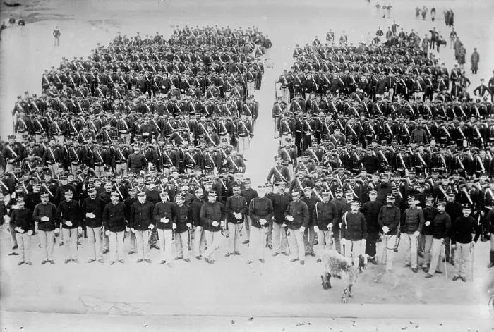 Framed Print : Greek Infantry, between c1910 and c1915. Creator: Bain News Service Framed Print : Greek Infantry, between c1910 and c1915. Creator: Bain News Service