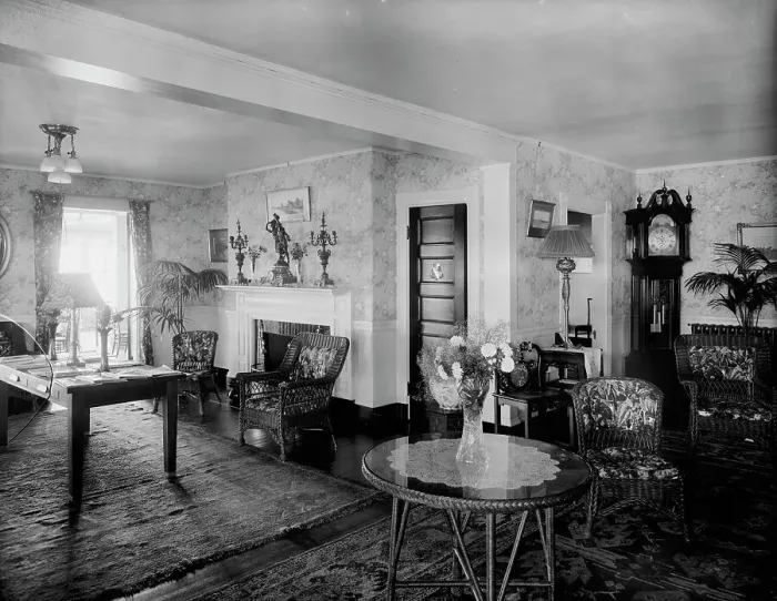 Framed Print : Green Gables Club, reception room, Magnolia, Mass. between 1905 and 1915. Creator: Unknown Framed Print : Green Gables Club, reception room, Magnolia, Mass. between 1905 and 1915. Creator: Unknown
