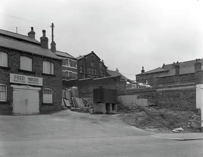Framed Print : Greengrocers warehouse exterior, Mexborough, South Yorkshire, 1966 Framed Print : Greengrocers warehouse exterior, Mexborough, South Yorkshire, 1966