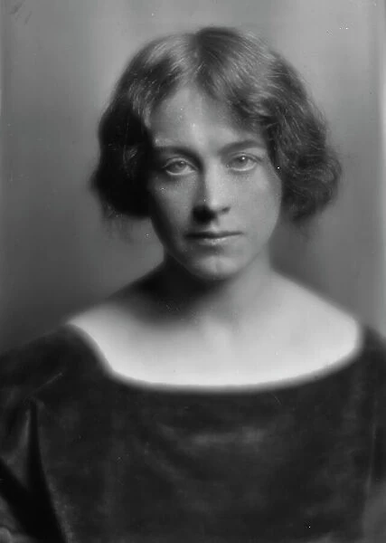Greenwood, S. Miss, portrait photograph, 1914 Mar. 9. Creator: Arnold Genthe