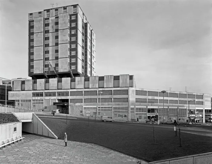 Framed Print : Grosvenor House Hotel, Charter Square, Sheffield, South Yorkshire, 1968 Framed Print : Grosvenor House Hotel, Charter Square, Sheffield, South Yorkshire, 1968