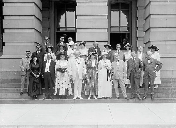 Group At US Capitol, 1916. Creator: Harris & Ewing. Group At US Capitol, 1916. Creator: Harris & Ewing