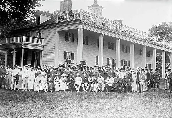 Group at Mount Vernon, 1917. Creator: Harris & Ewing. Group at Mount Vernon, 1917. Creator: Harris & Ewing