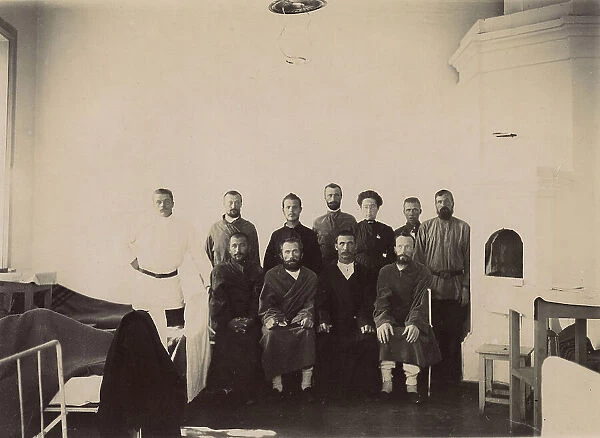 A group of people being treated in a hospital room, 1900. Creators: I. A. Podgorbunskii, V. I. Podgorbunskii