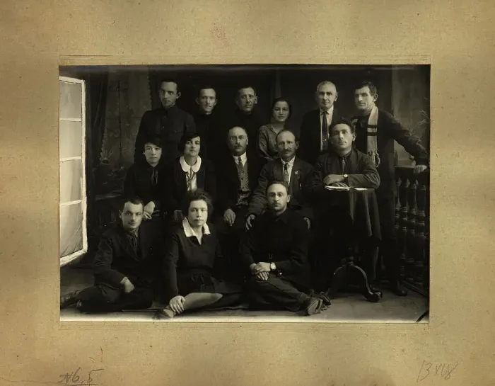 Framed Print : Group portrait, 1929. Creator: Unknown Framed Print : Group portrait, 1929. Creator: Unknown