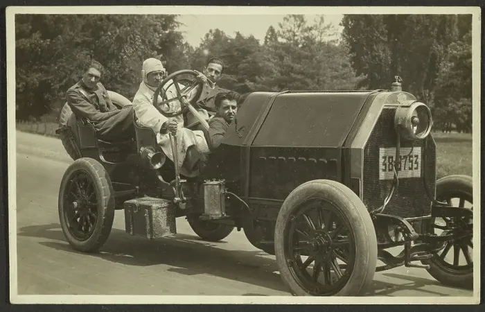 Framed Print : Group portrait in car, 1915-1925. Creator: Fedele Azari Framed Print : Group portrait in car, 1915-1925. Creator: Fedele Azari