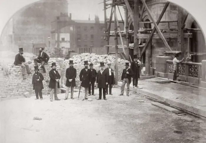 Framed Print : Group portrait of the Holborn Valley Improvements Committee on Holborn Viaduct London, 1869 Framed Print : Group portrait of the Holborn Valley Improvements Committee on Holborn Viaduct London, 1869