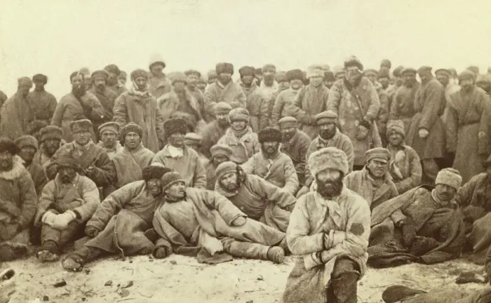 Framed Print : Group portrait of large group of convicts, between 1880 and 1886. Creator: Unknown Framed Print : Group portrait of large group of convicts, between 1880 and 1886. Creator: Unknown
