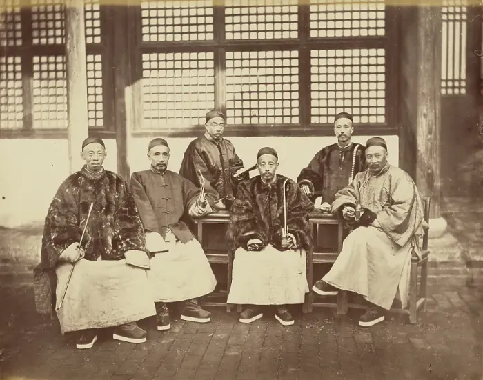 Framed Print : Group portrait of men, 1862-1872. Creator: John Thomson Framed Print : Group portrait of men, 1862-1872. Creator: John Thomson