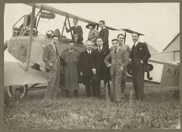 Framed Print : Group portrait in front of plane, 1915-1930. Creator: Fedele Azari Framed Print : Group portrait in front of plane, 1915-1930. Creator: Fedele Azari