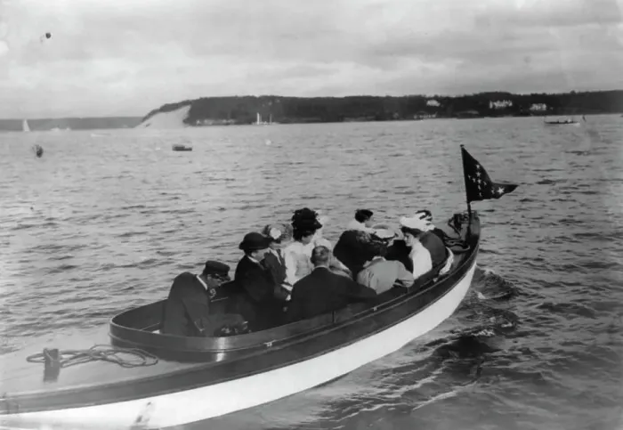 Framed Print : Group of well-dressed men and women in motorboat, Oyster Bay, Long Island, N.Y. 1905. Creator: Frances Benjamin Johnston Framed Print : Group of well-dressed men and women in motorboat, Oyster Bay, Long Island, N.Y. 1905. Creator: Frances Benjamin Johnston