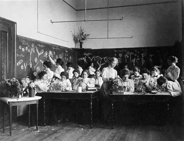 Framed Print : Group of young women studying plants in normal school, Washington, D.C. (1899?). Creator: Frances Benjamin Johnston Framed Print : Group of young women studying plants in normal school, Washington, D.C. (1899?). Creator: Frances Benjamin Johnston