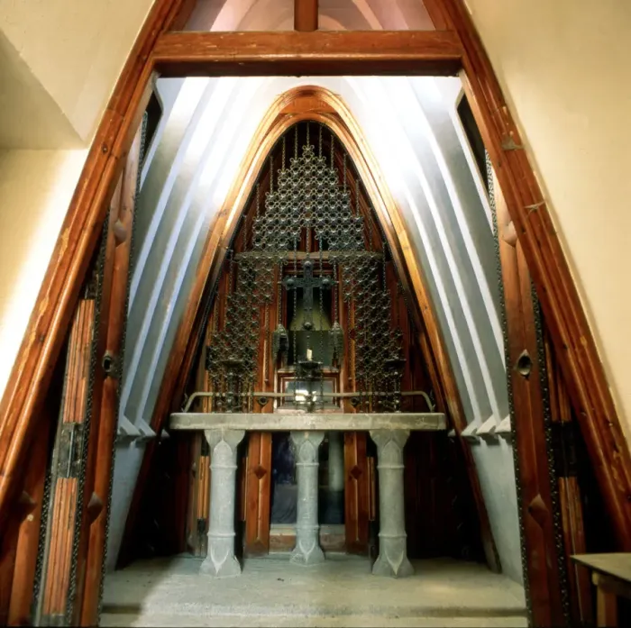 Framed Print : Güell cellar in El Garraf, inside of the chapel built on the top of the building Framed Print : Güell cellar in El Garraf, inside of the chapel built on the top of the building
