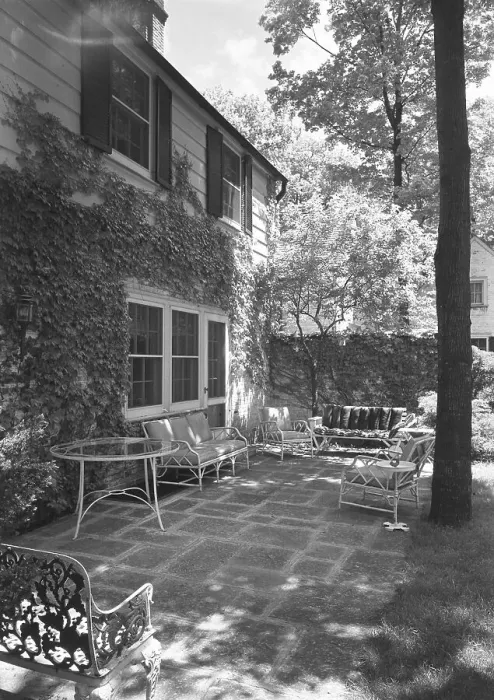 Framed Print : Guido R. Rahr, residence in Manitowoc, Wisconsin, 1945. Creator: Gottscho-Schleisner, Inc Framed Print : Guido R. Rahr, residence in Manitowoc, Wisconsin, 1945. Creator: Gottscho-Schleisner, Inc