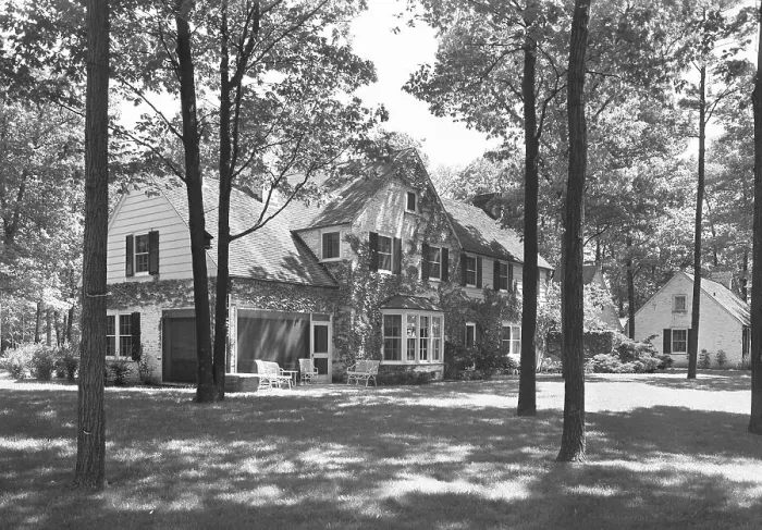 Framed Print : Guido R. Rahr, residence in Manitowoc, Wisconsin, 1945. Creator: Gottscho-Schleisner, Inc Framed Print : Guido R. Rahr, residence in Manitowoc, Wisconsin, 1945. Creator: Gottscho-Schleisner, Inc