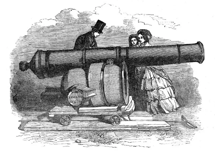 Framed Print : Gun and Mortar from Bomarsund, at the Crystal Palace, 1854. Creator: Unknown Framed Print : Gun and Mortar from Bomarsund, at the Crystal Palace, 1854. Creator: Unknown