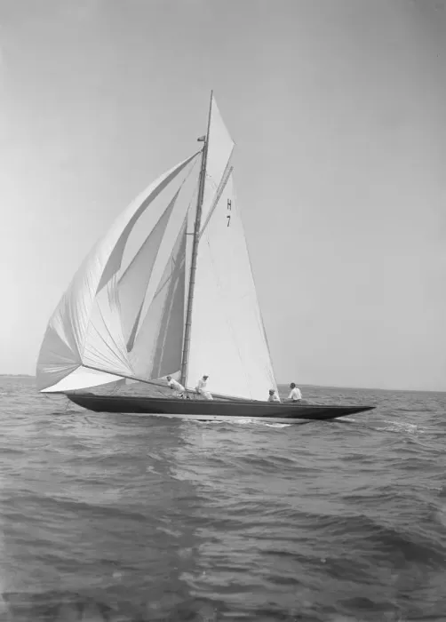 Framed Print : Gundred running downwind under spinnaker, 1913. Creator: Kirk & Sons of Cowes Framed Print : Gundred running downwind under spinnaker, 1913. Creator: Kirk & Sons of Cowes