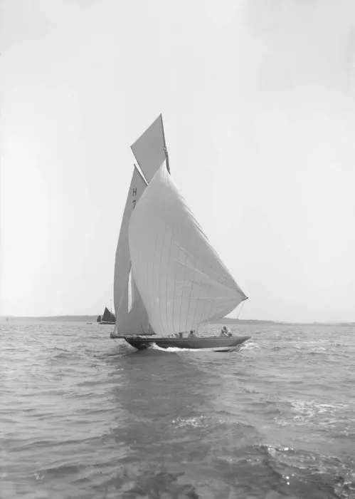 Framed Print : Gundred running downwind under spinnaker, 1913. Creator: Kirk & Sons of Cowes Framed Print : Gundred running downwind under spinnaker, 1913. Creator: Kirk & Sons of Cowes